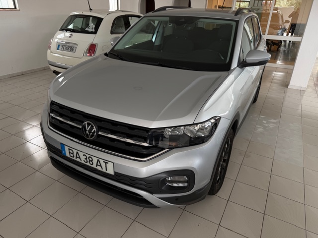 Volkswagen T-Cross 1.0 TSI Life DSG 
