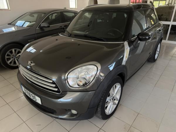 MINI Cooper D Countryman 1.6d 